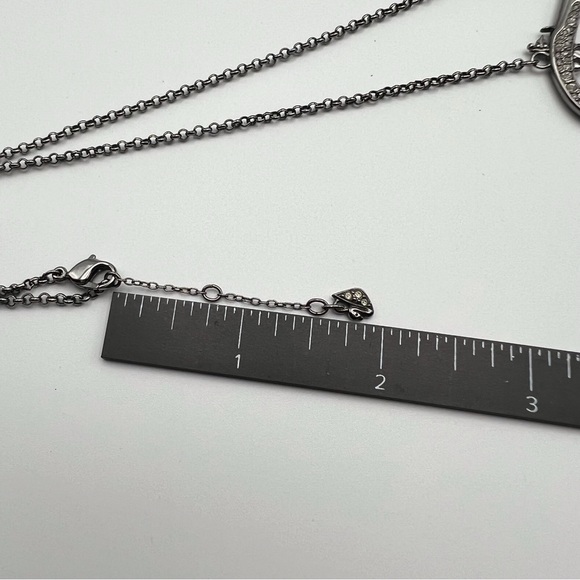 Swarovski x Pirates of the Caribbean Women’s Pendant Necklace Collectible Disney - Picture 14 of 14